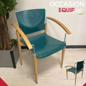 Fauteuil bois occasion multi-usages bleu canard avec accoudoirs chez Equip'Pro à Montceau-les-Mines (71300)