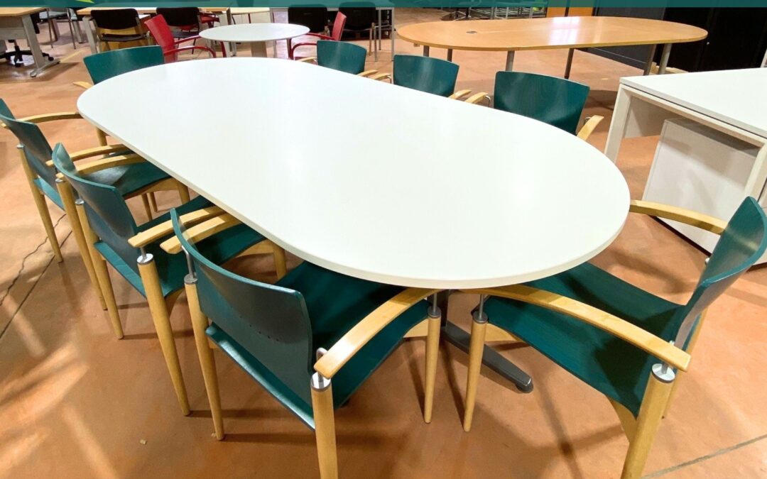 Table de réunion ovale occasion
